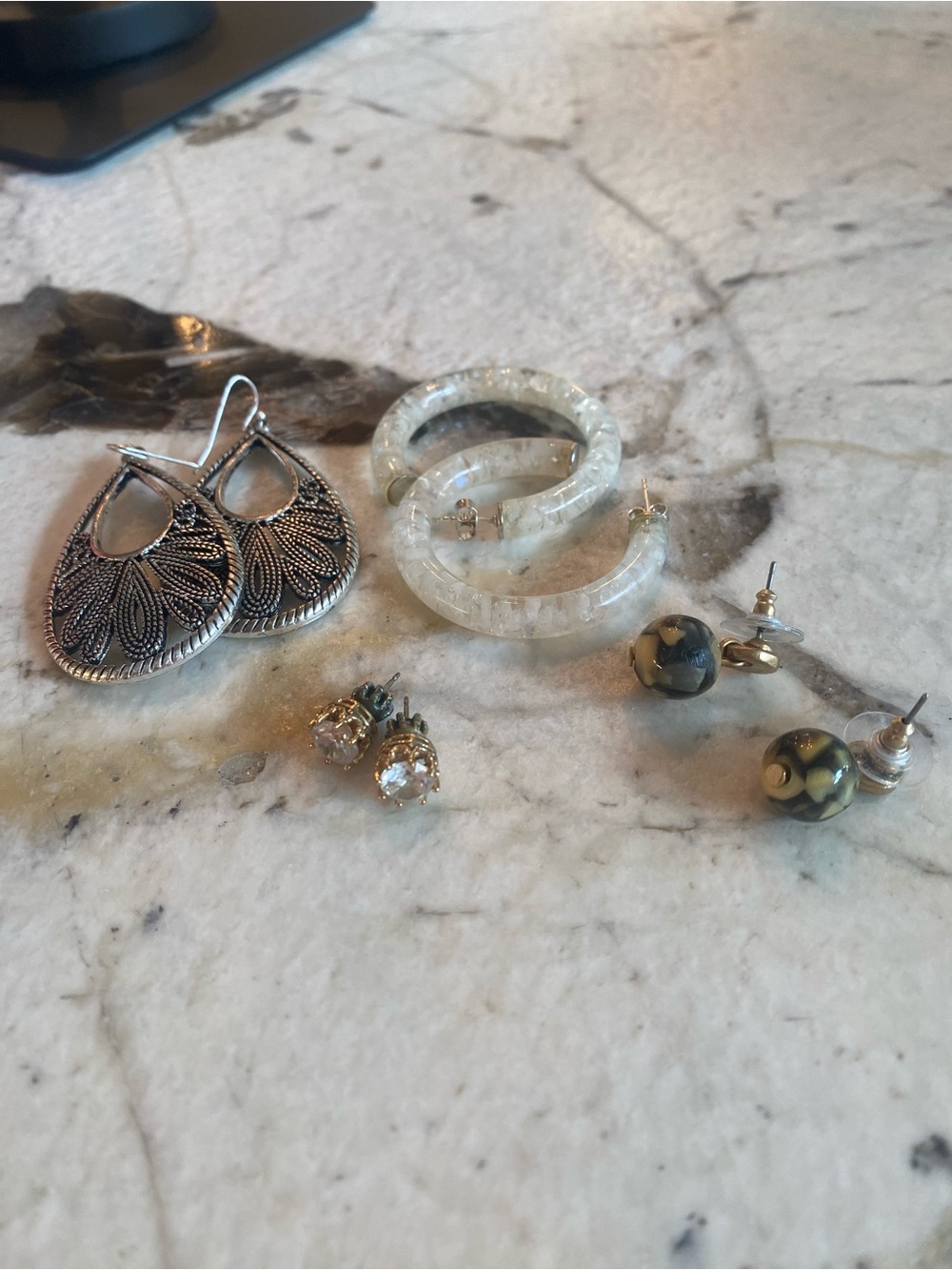 Mixed Women’s Earring Set in Silver and Ivory - Unbranded